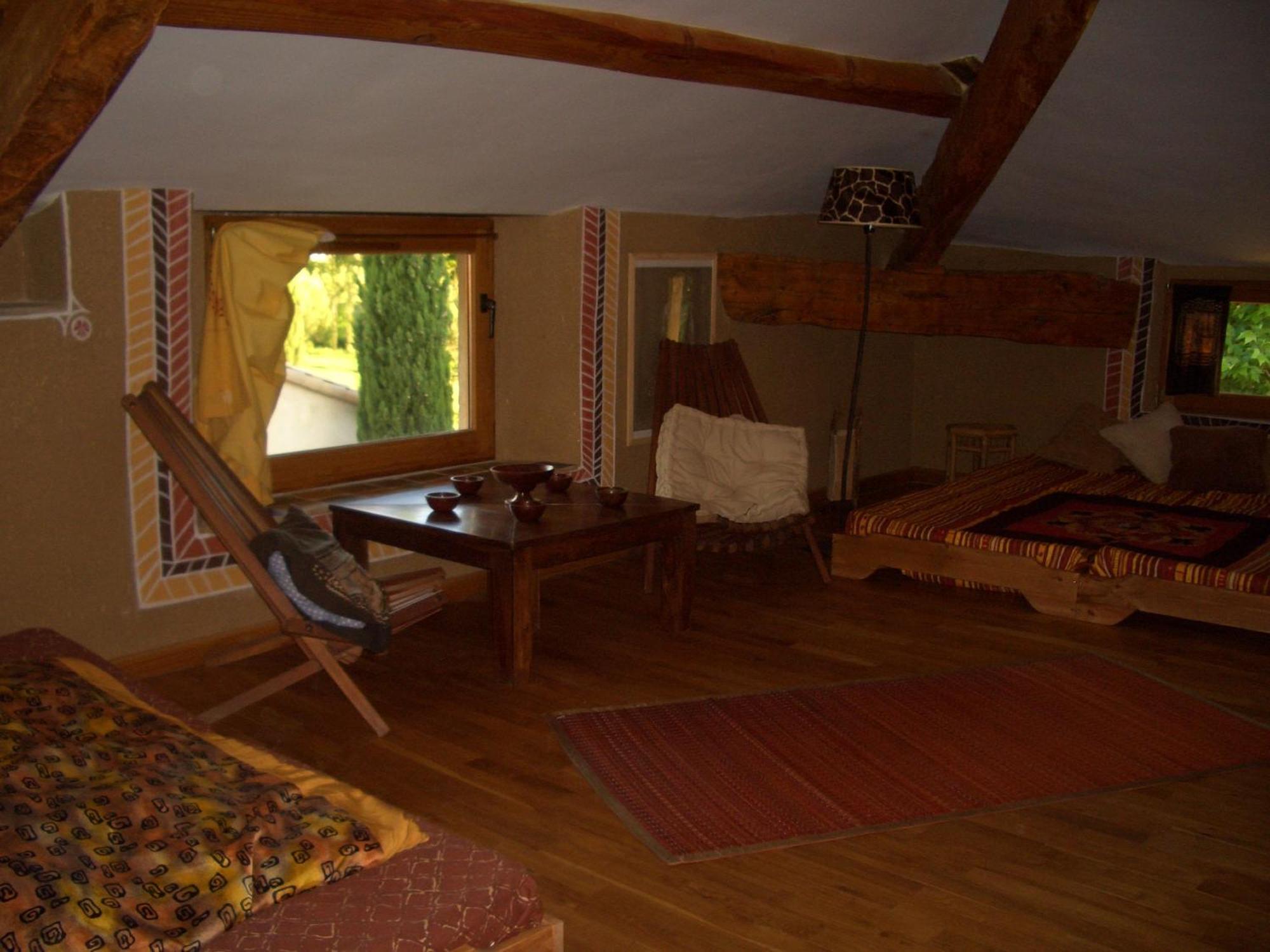 La Source, Vegetarian Guest House Chabeuil Ngoại thất bức ảnh